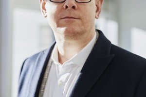 爆料51网深度：顶流明星背后的资本运作揭秘