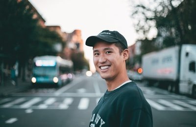 爆料51网：某综艺嘉宾罢录事件内幕，制作方连夜剪辑补拍